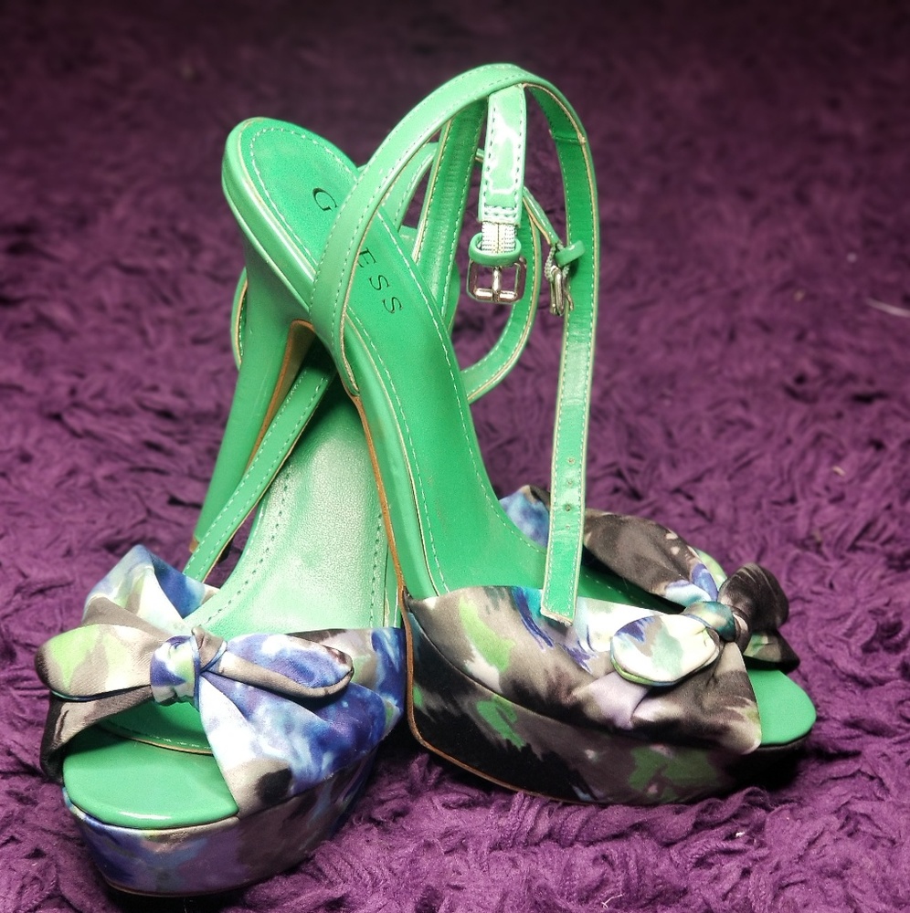 Guess Spring time platforms